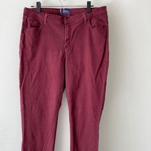 Burgundy Old Navy Rockstar skinny jeans